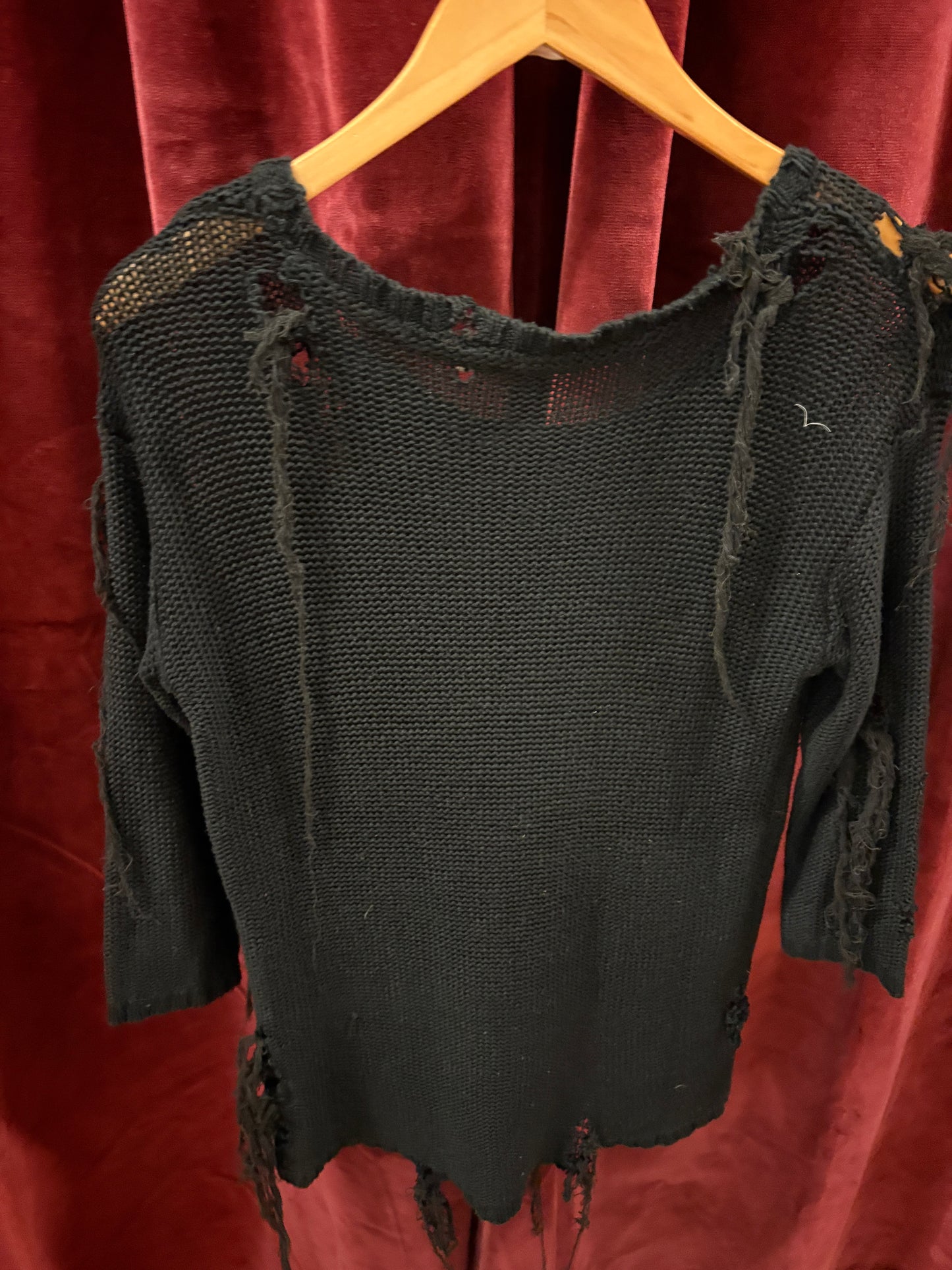 THE UNRAVELED TOP - SIZE L/XL - UNLUCKY 13 COLLECTION: 42 of 63